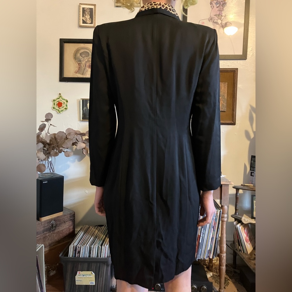 ๐ SOLD ๐ Vintage Sassy Black Leopard Blazer Dress by Danny & Nicole ~ Size 8P - Picture 3 of 11